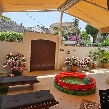 Charming 4* In Supetar's Old Center Apartamento Supetar